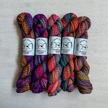 Load image into Gallery viewer, yarn hanks