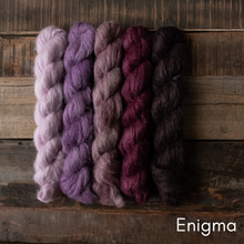 Load image into Gallery viewer, yarn hanks