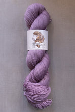 Load image into Gallery viewer, yarn hank