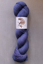 Load image into Gallery viewer, yarn hank