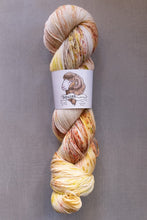 Load image into Gallery viewer, yarn hank