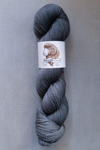 Load image into Gallery viewer, yarn hank