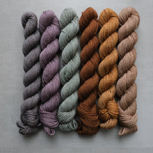 Load image into Gallery viewer, yarn hanks