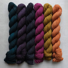 Load image into Gallery viewer, yarn hanks