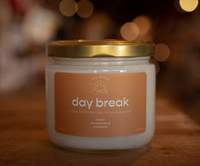 Load image into Gallery viewer, day break scented candle