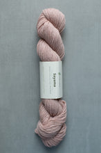 Load image into Gallery viewer, sayama yarn hank