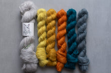 Load image into Gallery viewer, oh dang! yarn hanks