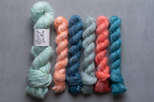 Load image into Gallery viewer, oh dang! yarn hanks