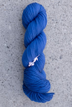 Load image into Gallery viewer, blue yarn hank