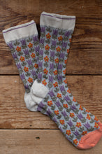 Load image into Gallery viewer, colorful knit flower socks