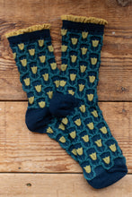 Load image into Gallery viewer, colorful knit flower socks