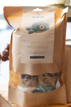 Load image into Gallery viewer, willy whale knitting kit