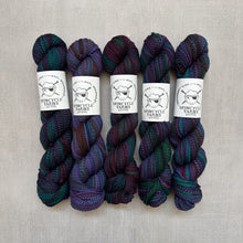 Load image into Gallery viewer, yarn hanks
