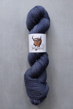 Load image into Gallery viewer, yarn hank