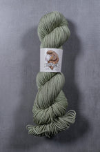 Load image into Gallery viewer, yarn hank