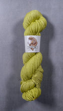 Load image into Gallery viewer, yarn hank