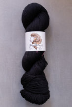 Load image into Gallery viewer, yarn hank