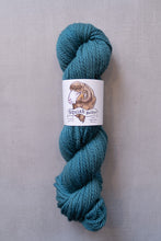 Load image into Gallery viewer, yarn hank