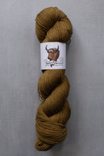 Load image into Gallery viewer, yarn hank