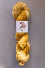 Load image into Gallery viewer, yarn hank