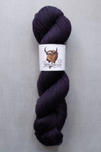 Load image into Gallery viewer, yarn hank