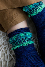 Load image into Gallery viewer, knit socks