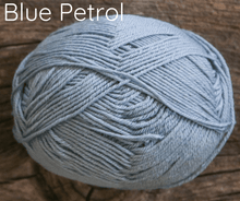 Load image into Gallery viewer, Babyull - Sandnes Garn - The Farmer's Daughter Fibers