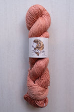 Load image into Gallery viewer, yarn hank