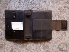 Load image into Gallery viewer, Needle Binder - Thread and Maple