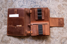 Load image into Gallery viewer, Needle Binder - Thread and Maple