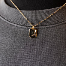 Load image into Gallery viewer, Necklaces and Bolos