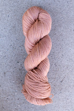 Load image into Gallery viewer, yarn hank