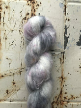 Load image into Gallery viewer, Oh Dang! Speckles - The Farmer&#39;s Daughter Fibers - The Farmer&#39;s Daughter Fibers