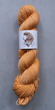 Load image into Gallery viewer, yarn hank