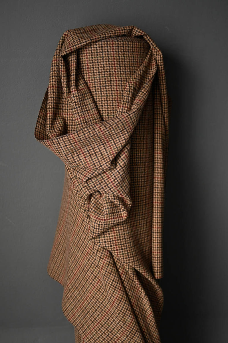 Houndstooth_wool_1200x1200.jpg