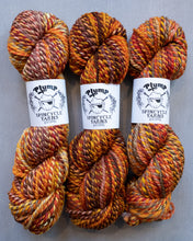 Load image into Gallery viewer, yarn hanks