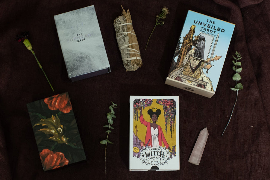 The Spun Oracle : Yarn + Tarot Inspiration