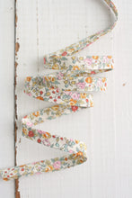 Load image into Gallery viewer, 1/2&quot; Double Fold Bias Binding - By the Yard - Bessie Pearl Binding Co