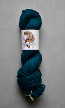 Load image into Gallery viewer, Squish Bulky - The Farmer&#39;s Daughter Fibers