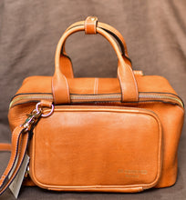 Load image into Gallery viewer, leather handbag