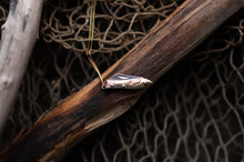 Load image into Gallery viewer, Océanne Sardine Necklace