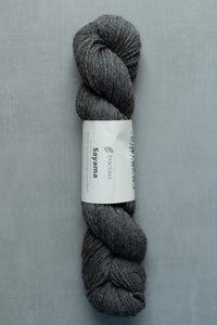 grey sayama yarn hank