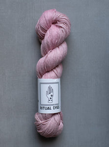 ritual dyes yarn hank