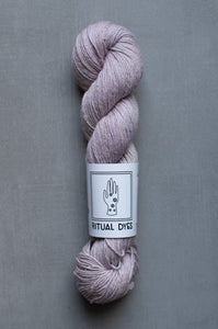 ritual dyes yarn hank