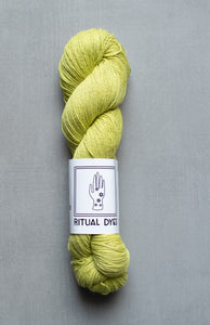 ritual dyes yarn hank