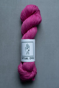 ritual dyes yarn hank