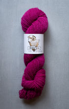 Load image into Gallery viewer, soka&#39;pii pink yarn hank