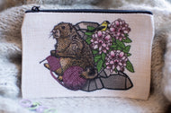 beaver pattern zipper bag