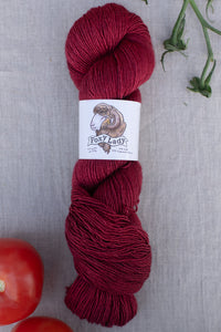 foxy lady red yarn hank