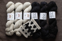 Load image into Gallery viewer, white and black yarn hanks